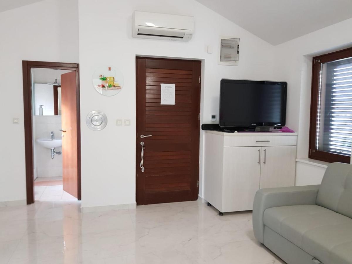 Apartament Relax Zone III Malinska Zewnętrze zdjęcie